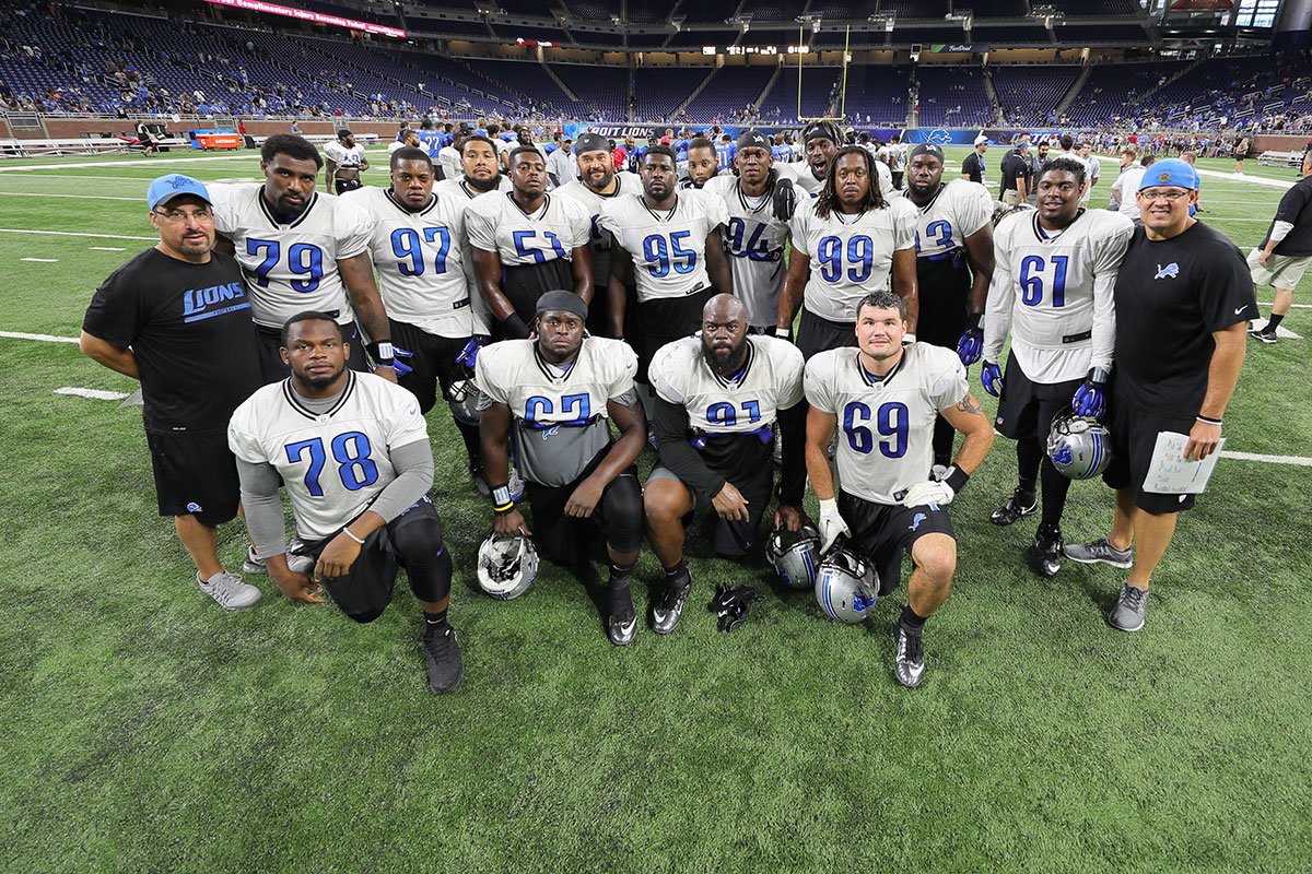 Lions's tweet photo. Saturdays are for the boys. https://t.co/sb5PZXuugf