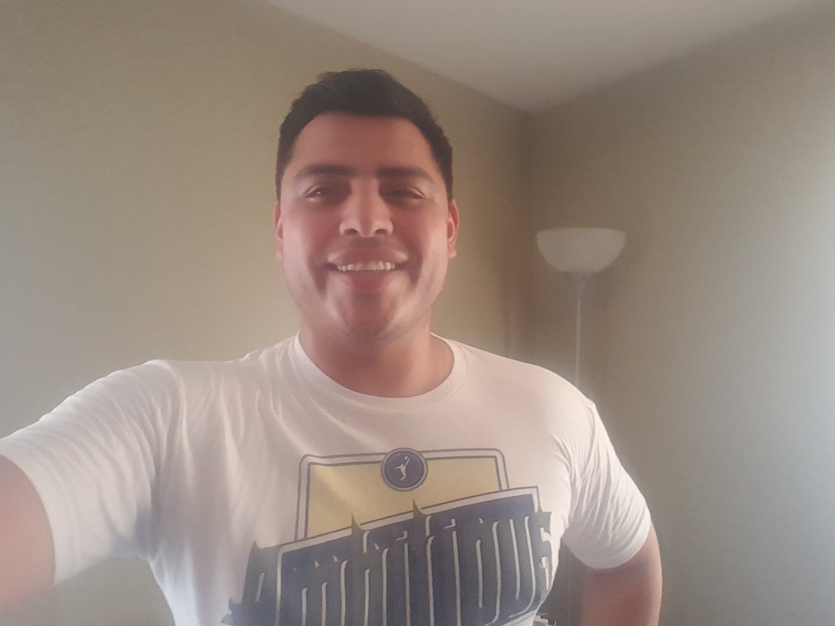 CD_Mojica's tweet photo. OMW to the stadium. Wearing my @Ambitious_Stryk Limited Edition tee,  because it's comfortable.  Gotta #BeBitious https://t.co/7dvQUQlTMF