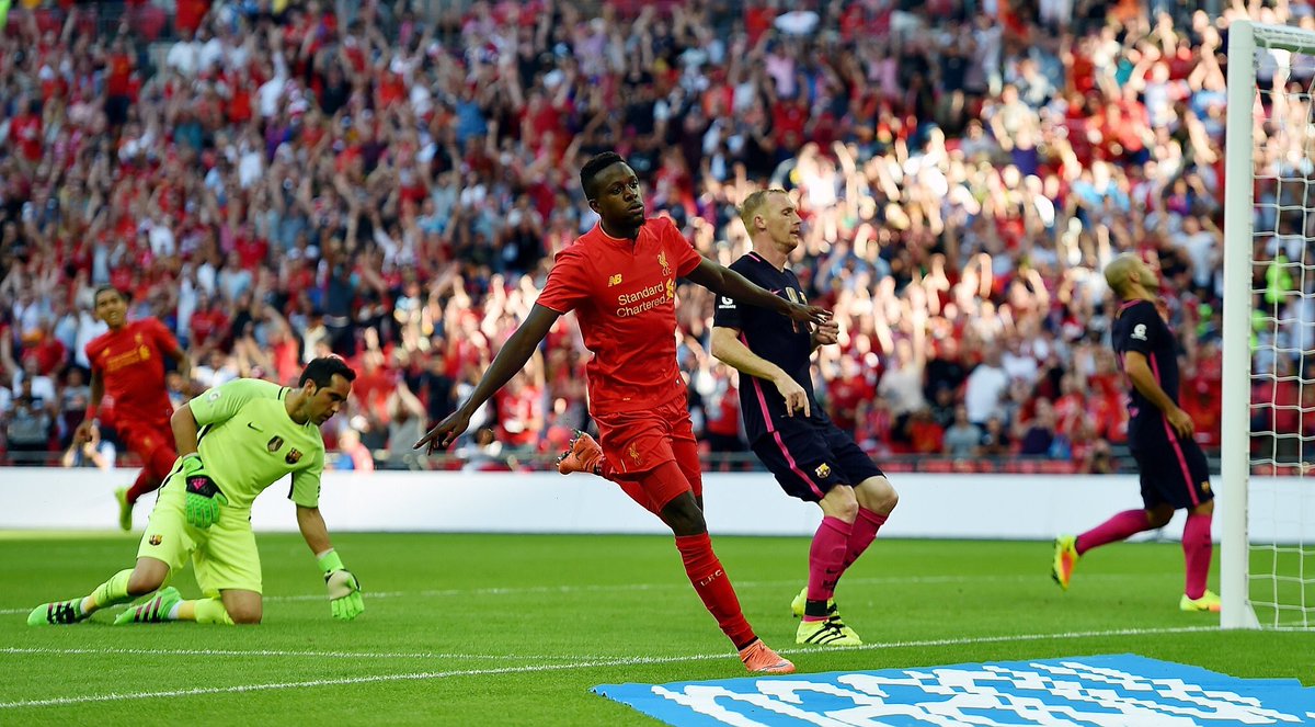 ViewOfTheKop_'s tweet photo. Great afternoon at Wembley! #LFCvBarca #LFC https://t.co/kbnEtOyUJE