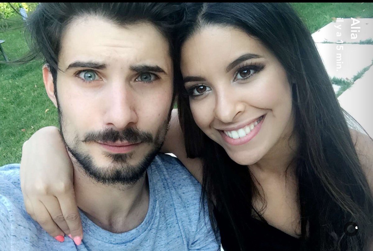 zazarodri's tweet photo. @Alisunaoff @AliaCherguiOff bonne soirée les amoureux ,profitez bien de votre week-end 😘😘❤️ https://t.co/raKnPCWtek