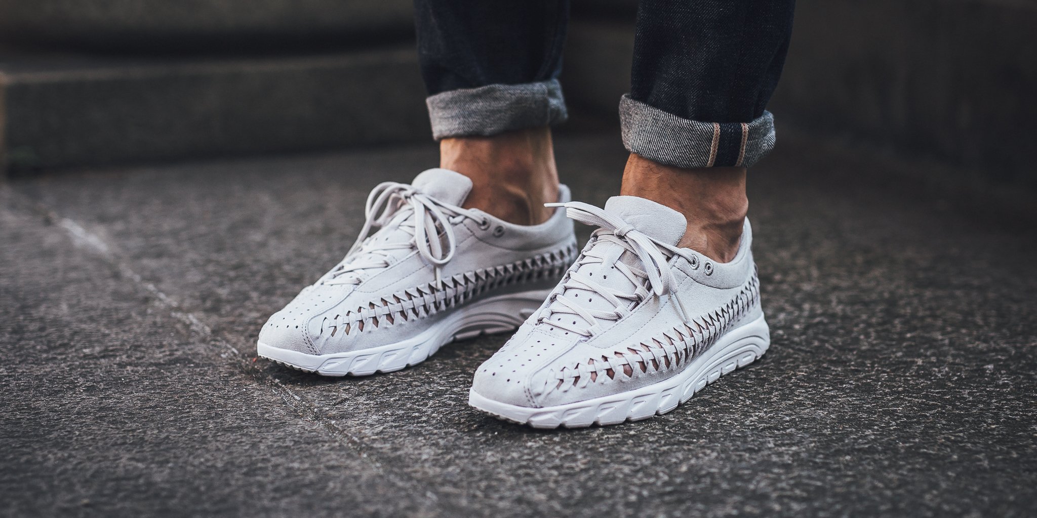 Overgave Stap tofu Titolo on Twitter: "Nike Mayfly Woven - Neutral Grey/Neutral Grey-White  SHOP HERE: https://t.co/oa7OBxbbR7 https://t.co/59O211Ss3b" / Twitter