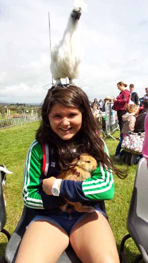 <a href="/thecanvasworks/">CANVASWORKS</a> Reader’s Picture of the Week in <a href="/SouthernStarIRL/">The Southern Star</a> shows Caoimhe Griffin and friends at Schull Show.