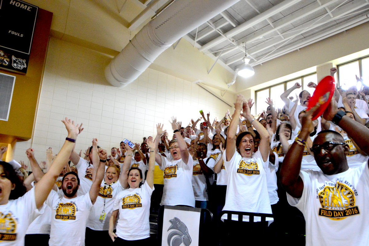 RHHSPhotoClub's tweet photo. #WEareRH https://t.co/vh7ES9xSOD