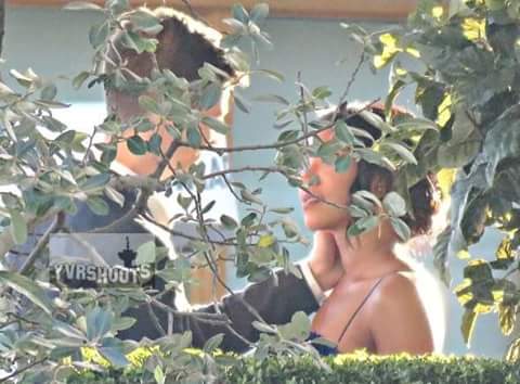 TheGeekmx's tweet photo. Tenemos nuevas imagenes desde el set de #Flash donde vemos a Barry y a Iris de coquetos. https://t.co/enc1hq3I7s
