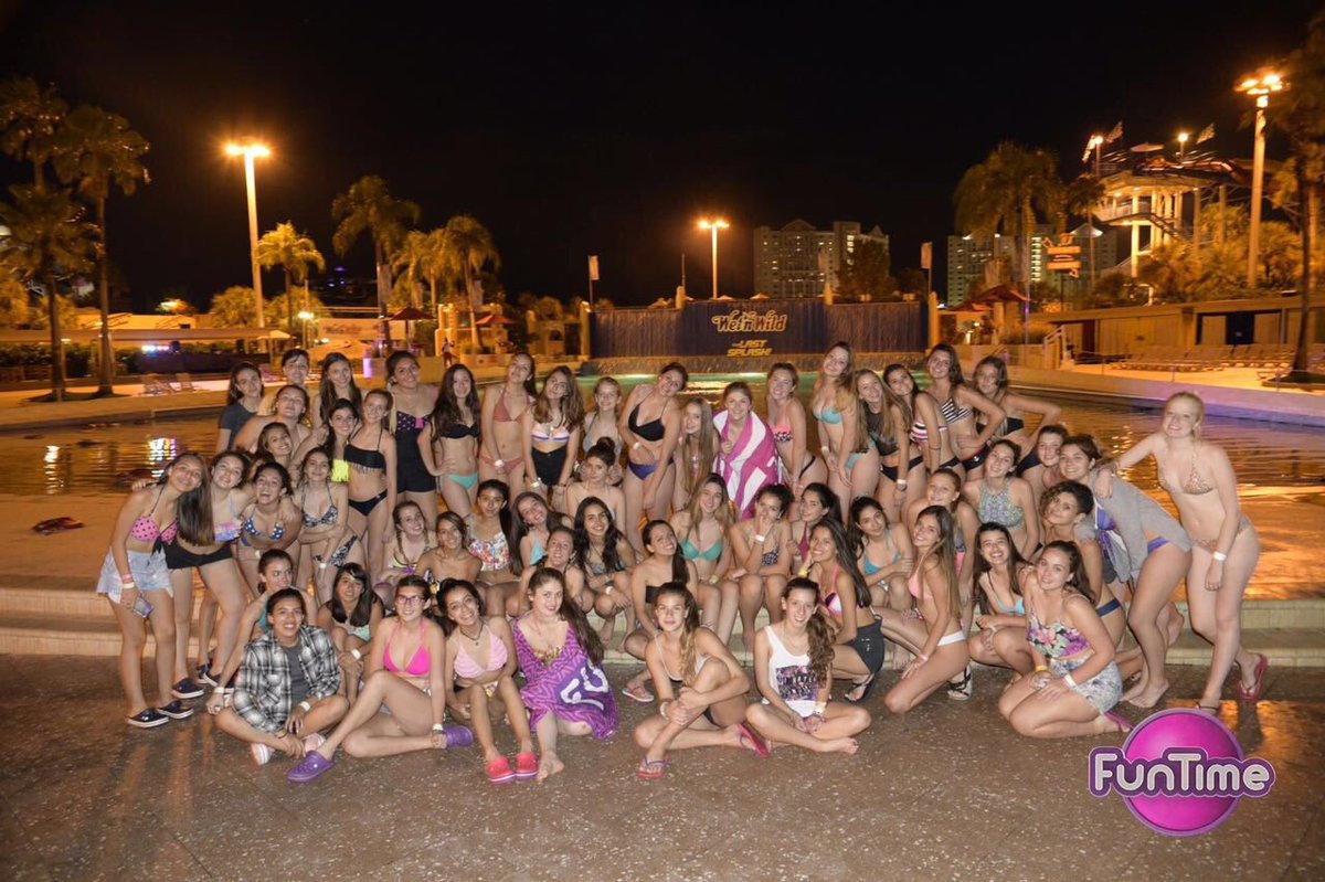 BusLasFachas's tweet image. #FuntimeMemories