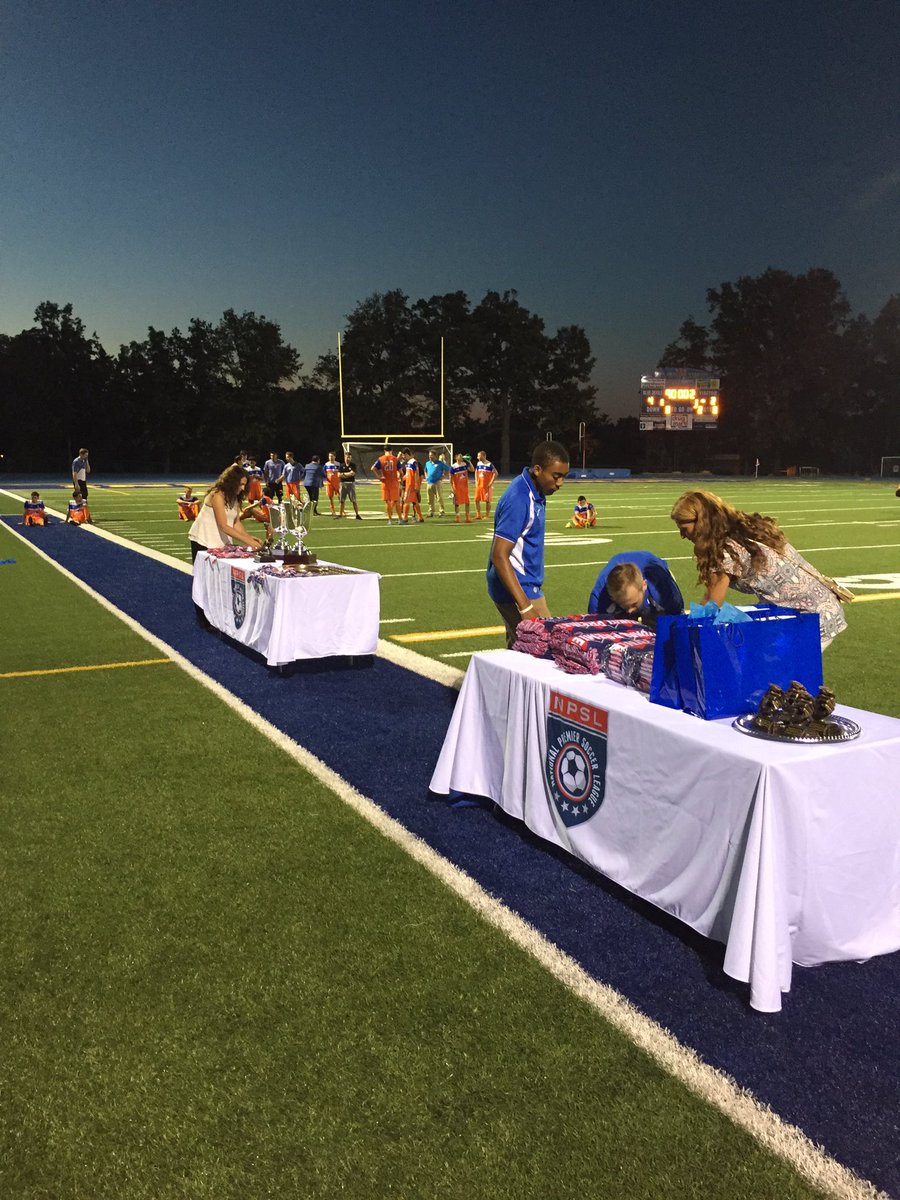 Setting up for the ceremony! #WAMPUS #NPSL2016