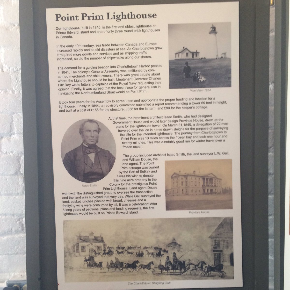 silvet's tweet photo. Love me a lighthouse. This one is oldest in #pei #primpoint #maritimesadventure https://t.co/nlvf5QCwZp