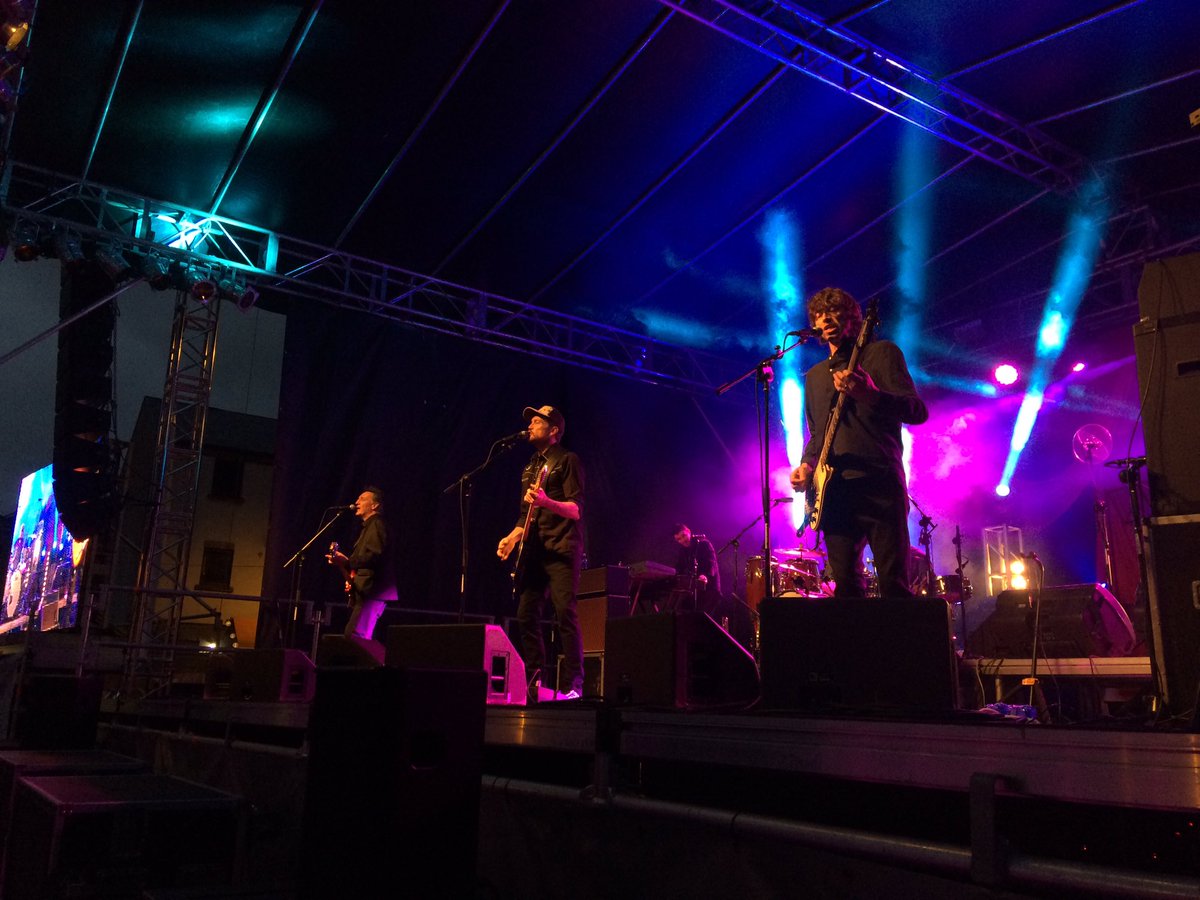 <a href="/TheStunningBand/">The Stunning</a>  ladies and gents ...