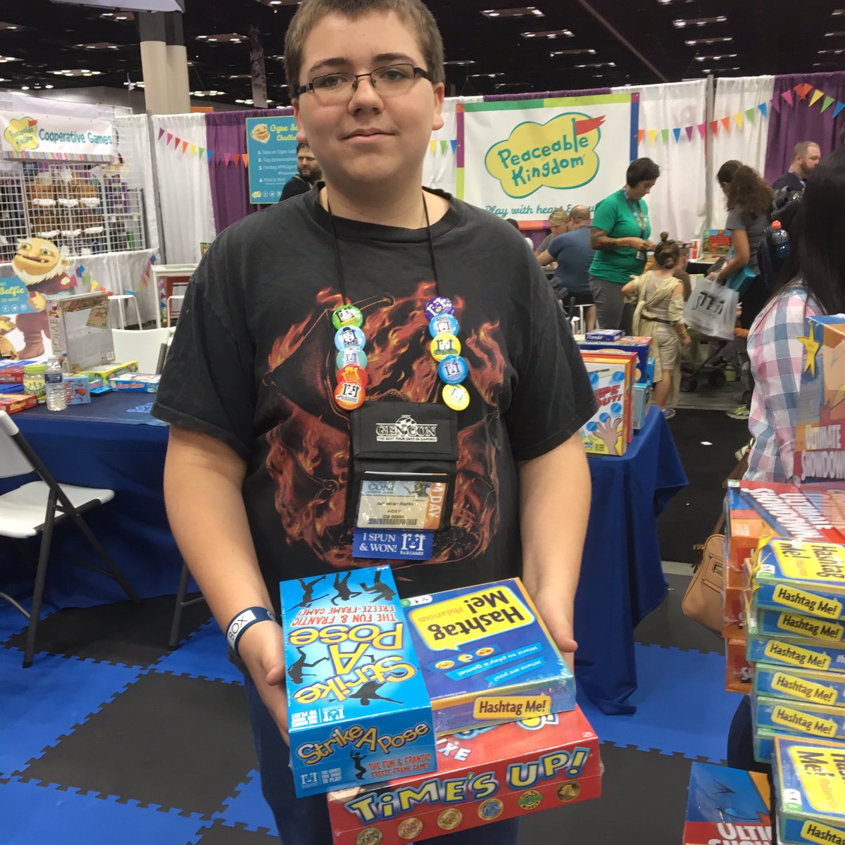 Melshell1's tweet photo. 10 buttons at the @RnRGames  may win you a stack of games. #amazing https://t.co/DDBgnSB4S2