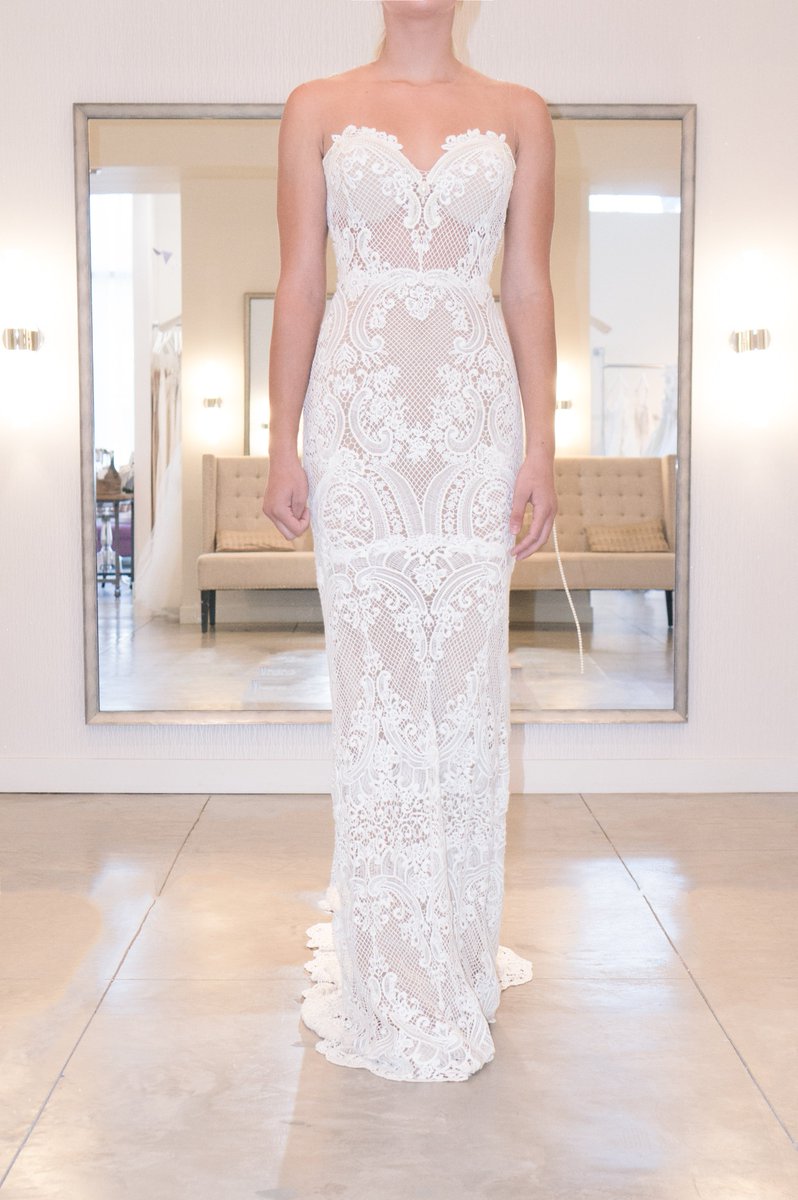 #GIVEAWAY: 2 pairs of tickets to @bertabridalpreview presentation, visit <a href="/NovelleBridal/">Novelle Bridal Shop</a> instagram