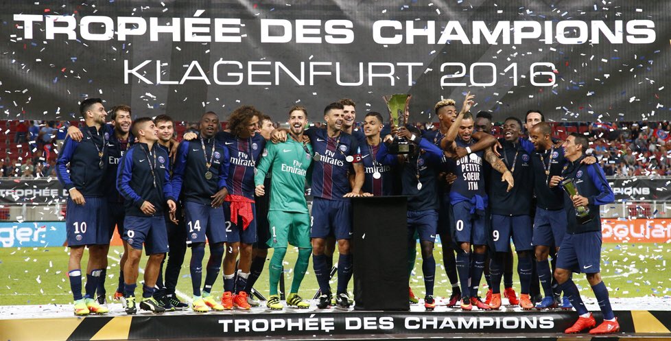 PSG_inside's tweet photo. Paris remporte le Trophée des Champions 2016 !! #PSGOL #DreamBigger https://t.co/3fViul6GUO