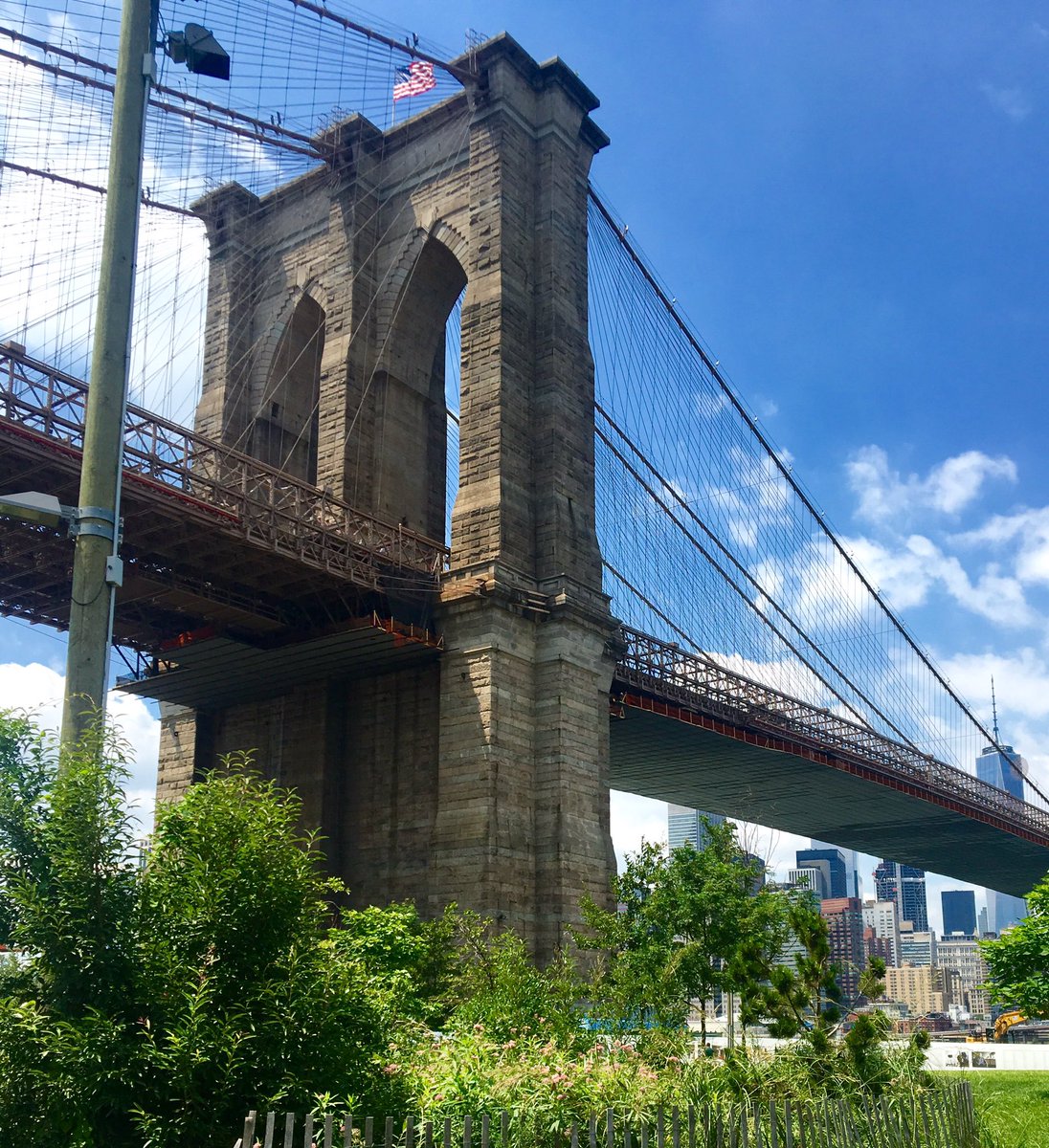 Edith_Earnshaw's tweet photo. Just a few of my favorite pics of the beautiful views NYC has to offer https://t.co/7K9BgqLzrL