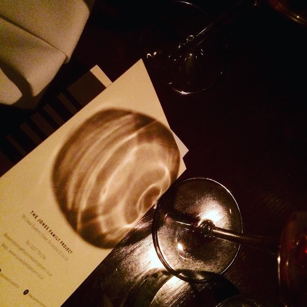 thisisjacklemon's tweet photo. Steak and Red with the wife #parentsontheloose @jonesshoreditch #jonesfamilyproject #6amwa… https://t.co/hAlbD7fWZX https://t.co/qxm7TaeIlG