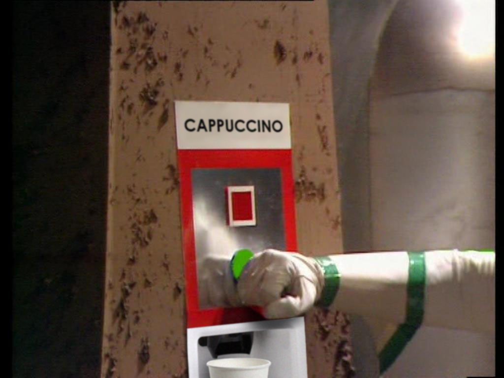 lexistwit's tweet image. Is... is this cheating...? #BlankButton