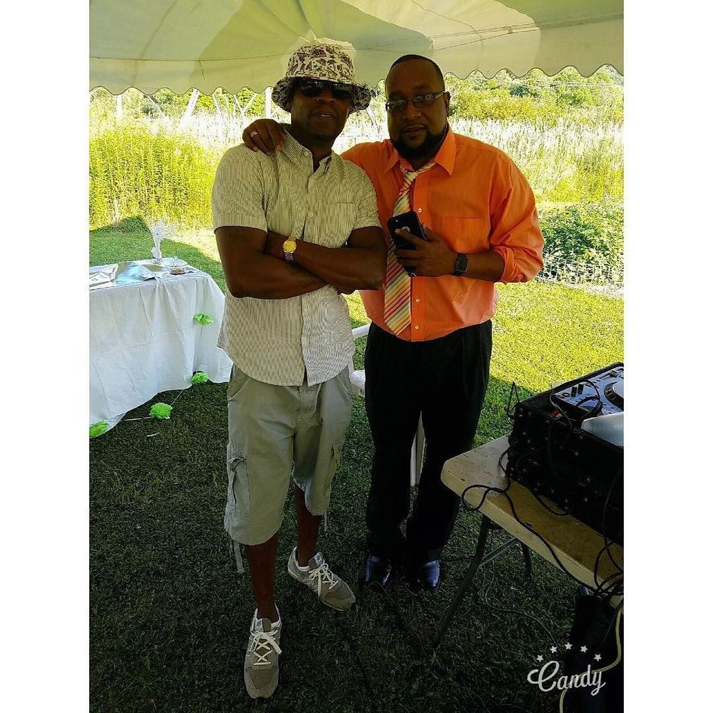 DJIZM's tweet photo. #EventPros #Summer16 #DJLife #Wedding #DJIZM #DJFRONT https://t.co/reQrdKuPL9 https://t.co/up2fggr2HK