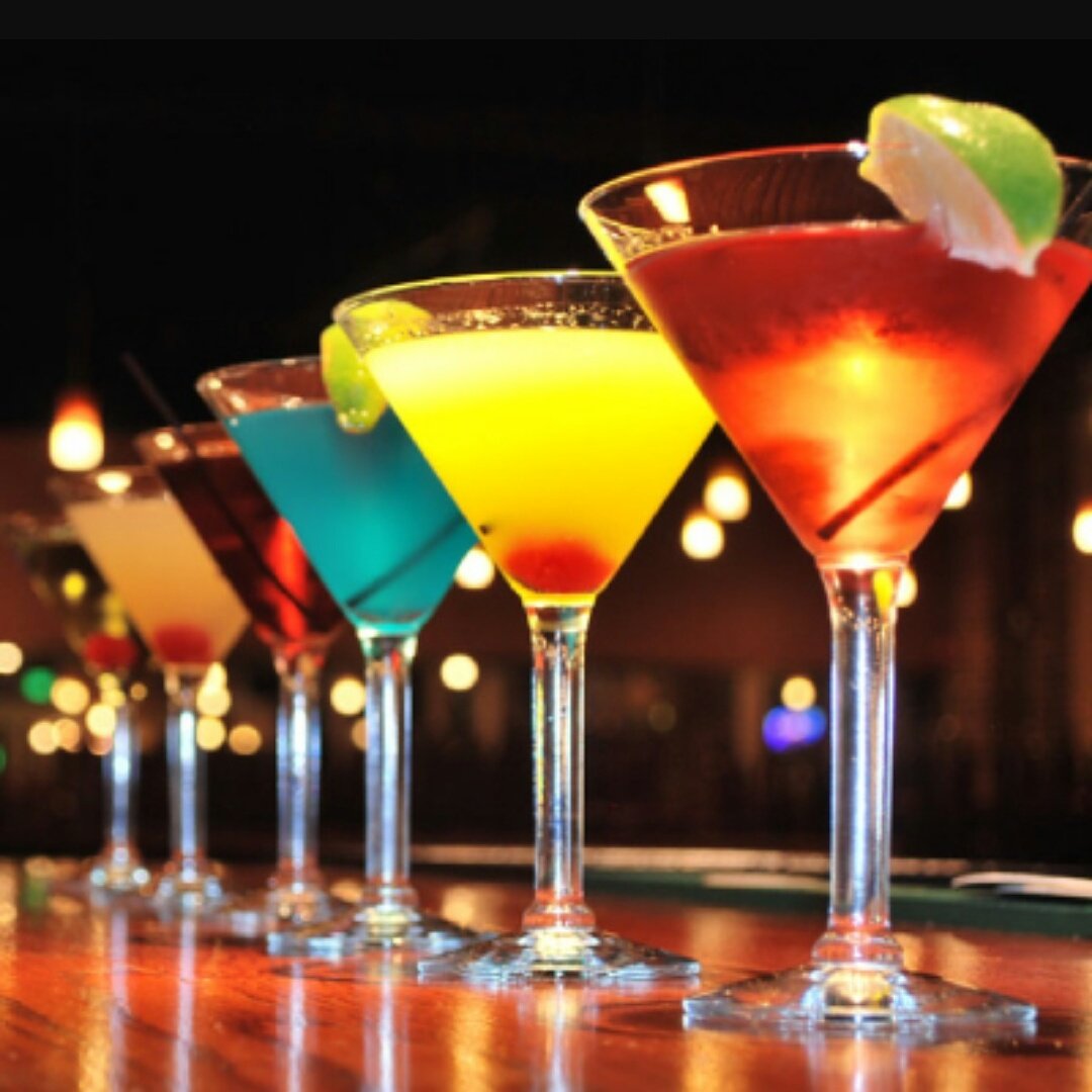 AcropolisJa's tweet photo. Holiday vibes at the #AcropolisJa! 
Join us with your friends for complimentary drinks while you game! https://t.co/dqpZJrDiT4