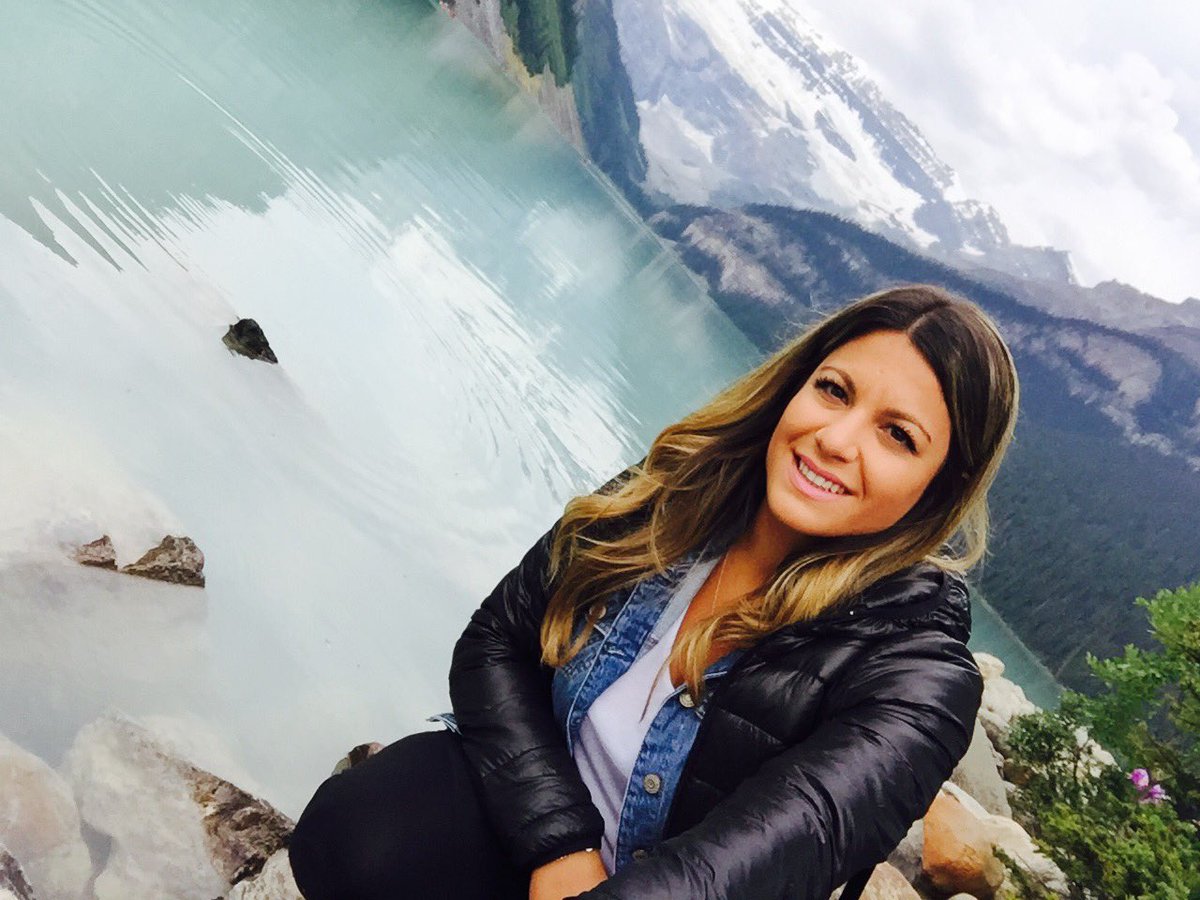 c_gervasi's tweet photo. #lakelouise #alberta 💙🇨🇦 https://t.co/O3yWl8sOdV