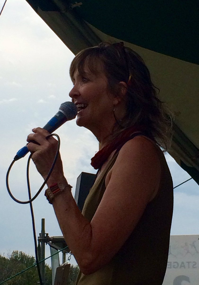 The always inspiring Rhea March <a href="/edmfolkfest/">Edmonton Folk Fest</a>, introducing <a href="/SchoolofSong/">School of Song</a> stage &amp; generally being amazing. #yegmusic