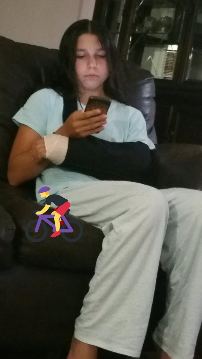 coach_noce's tweet photo. Biking gone bad, poor baby girl with a broken arm https://t.co/X5TkA6q99T