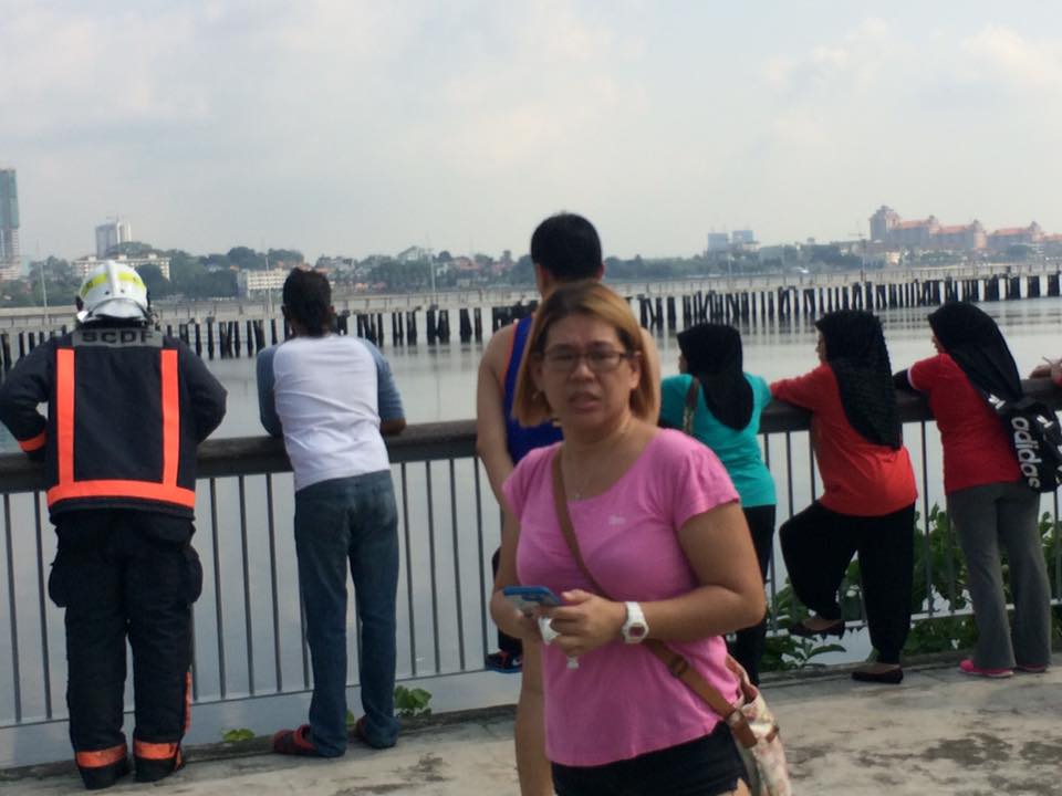 hyd3lee's tweet photo. Pokemon Go SG players found dead body at Woodlands Jetty. #pokemongo https://t.co/R7iXTpqvbp