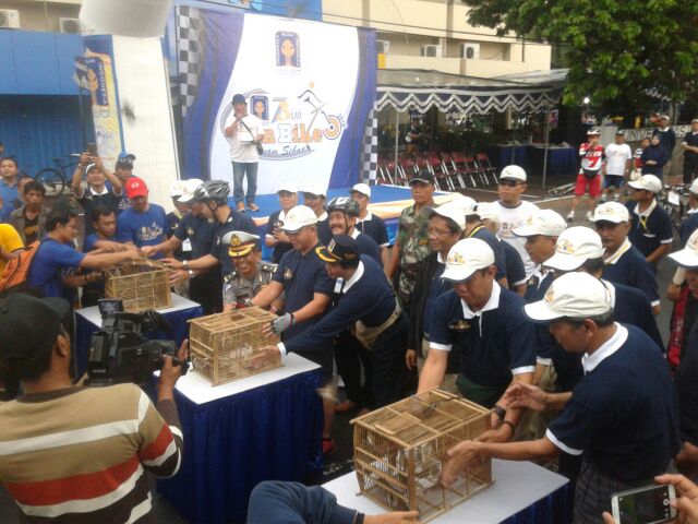 UIIYogyakarta's tweet photo. UII Fun Bike 2016 sedang berlangsung.. https://t.co/hVy9bxYzhq
