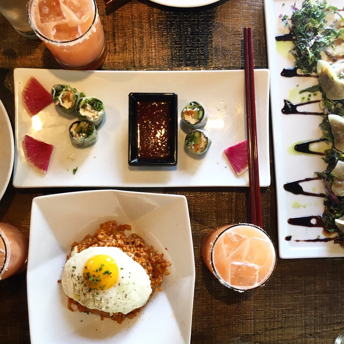 LaniPatterson's tweet photo. Guava Margaritas and Asian Influenced food. My kind of brunch! #DiageoRep #DonJulio #BeverlyHills #WorkOut #Attire https://t.co/t7necxUAHF