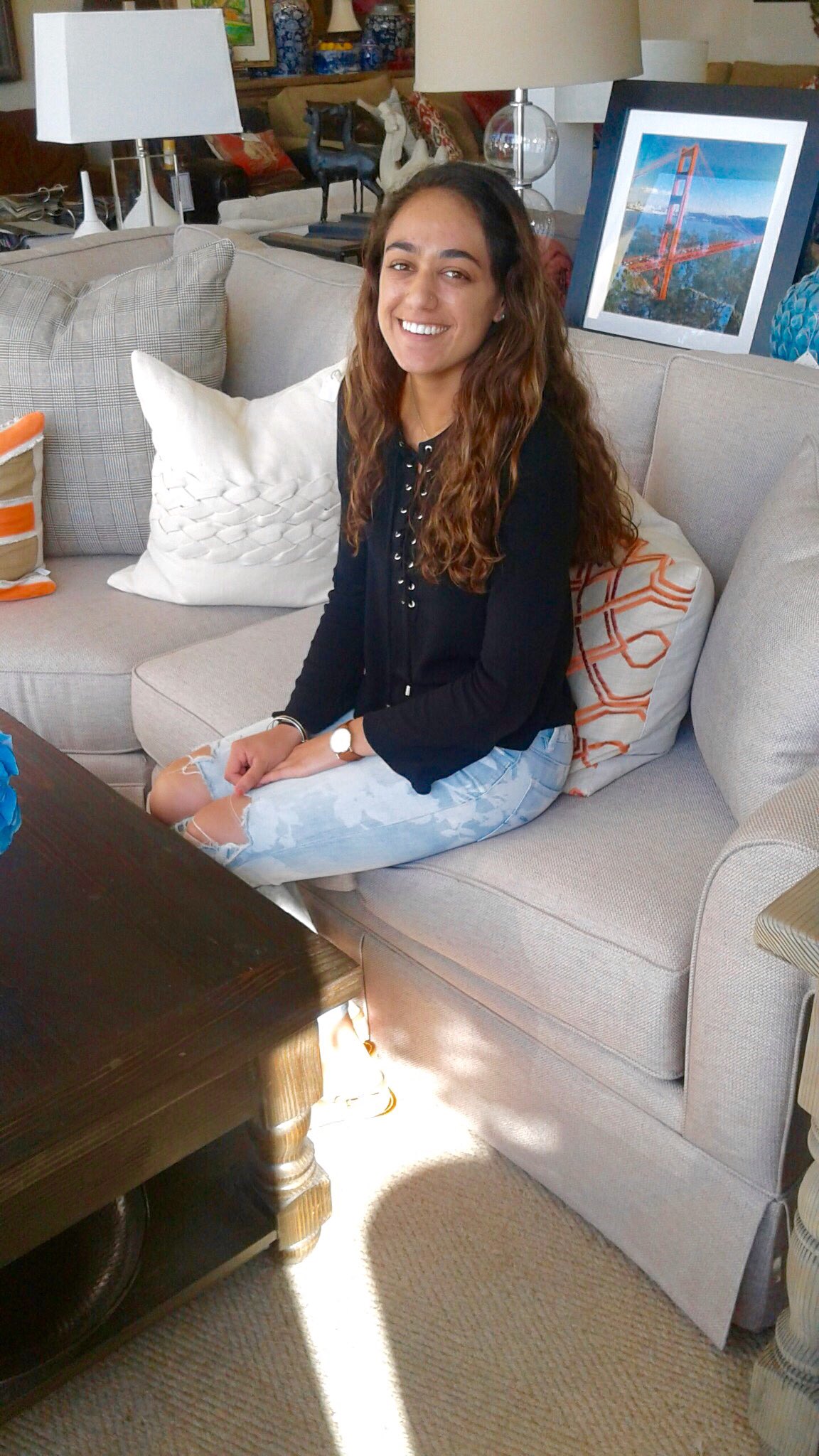 Sofa Outlet On Twitter Spotlight Saay Meet Our Intern Alexa Sofa Outlet On Twitter Spotlight