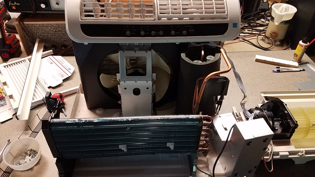 acline444's tweet photo. What a waste, just throw it away….NOT https://t.co/vMwU1NtH0B https://t.co/6EX5RTPYQo