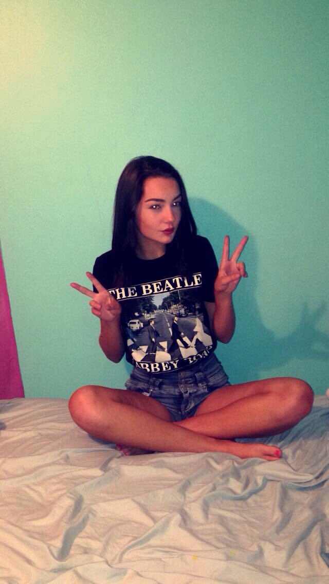 camryn_liz's tweet photo. 💁🏻🙆🏻 https://t.co/BKE7YjdM5G