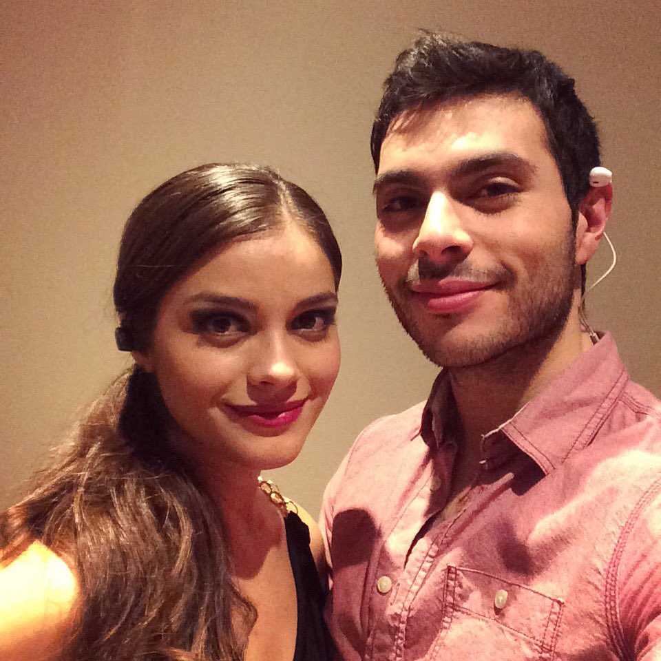 Cristobalpmusic's tweet photo. Hoy junto a mí bella @PamJimenezS cantamos en #bravobar de @sunmonticello https://t.co/sYArfzl0Aa