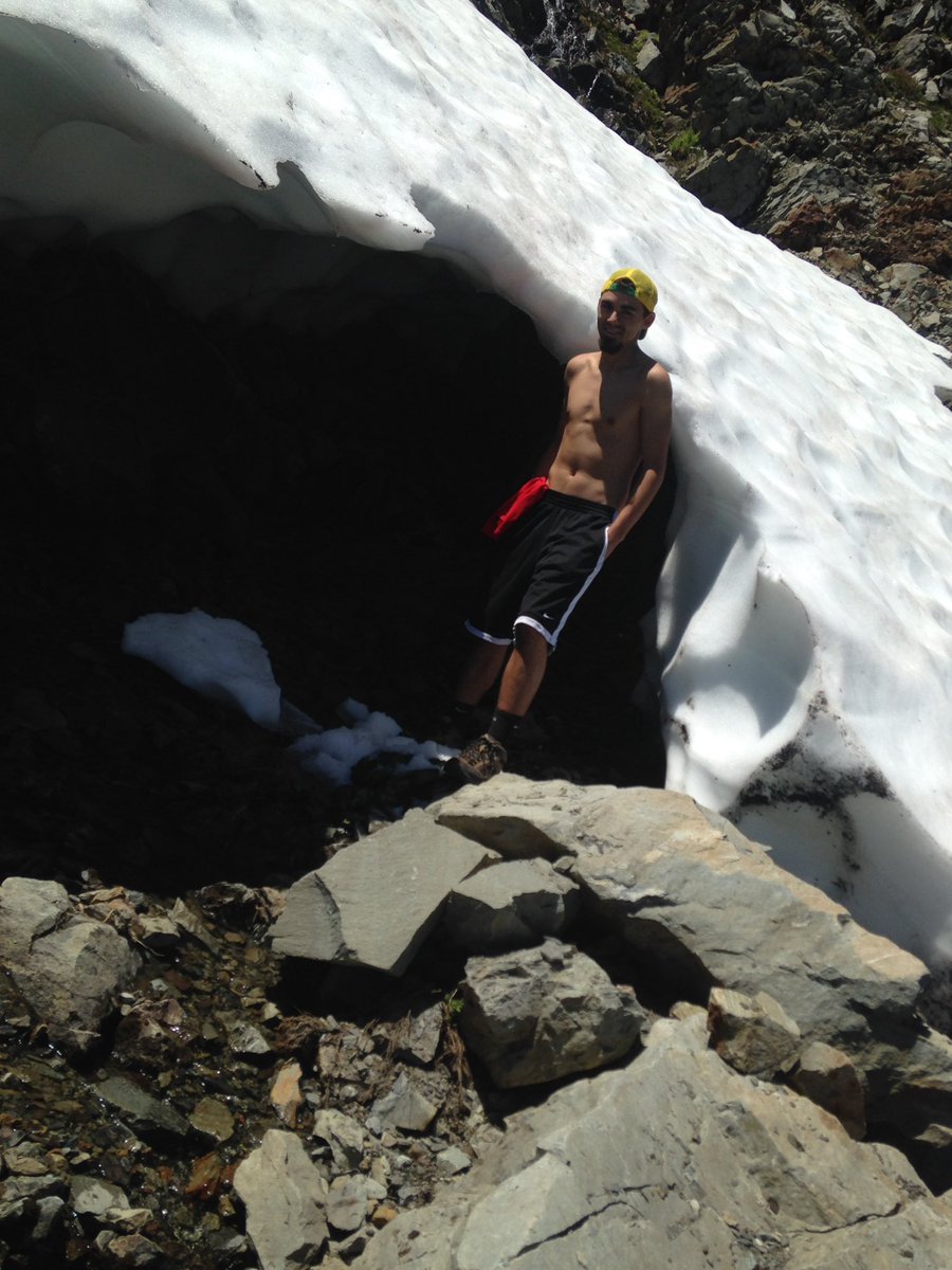 shanem__6's tweet photo. This hike was incredible #NorthFork #LowDivide #MartinsPark https://t.co/aguYe8Q7HO