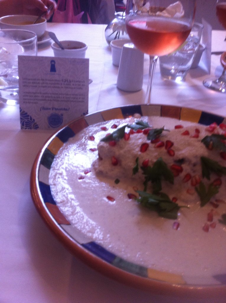 Lo certifico los mejores chiles en nogada <a href="/casareynapuebla/">CASAREYNA</a>