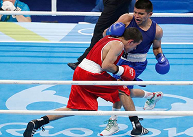 lavozfrontera's tweet image. #LVRío2016... Joselito Velázquez avanza en #Rio2016 para #boxear 👊 por #medalla. 🏆 
👉 bit.ly/2aZTSGK