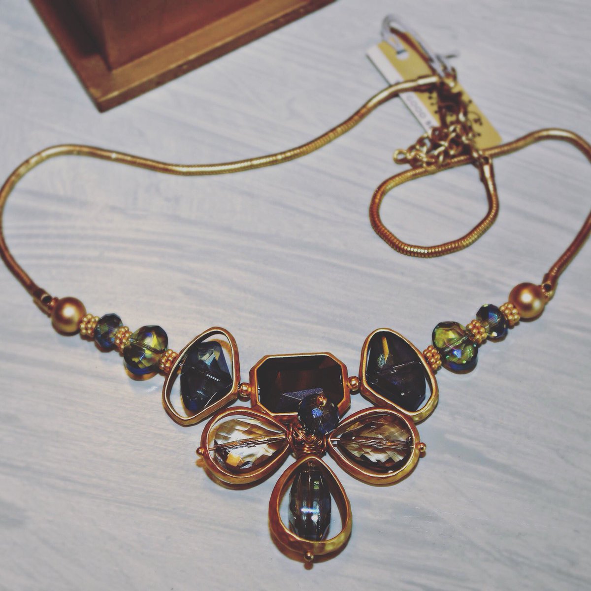 GGsBoutiqueFarm's tweet photo. Another one of our favorite statement pieces! #jewelry #downtownfarmington #Boutique #necklace https://t.co/lagbIimXqc