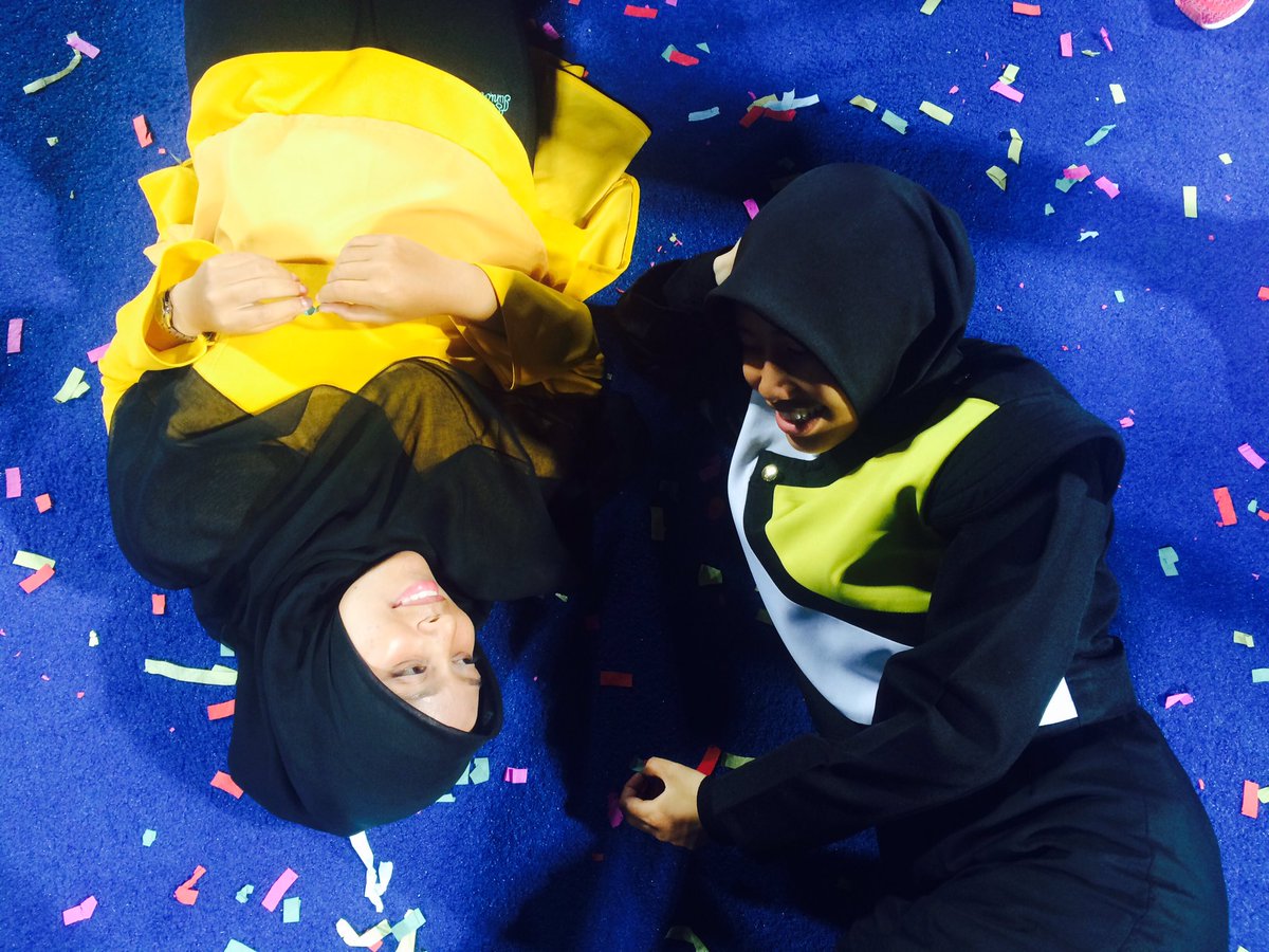 rhm8njhh's tweet photo. The fault in our band 😂✨ #wcmsb2016 https://t.co/2HMAByrKhw