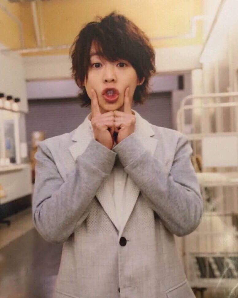 Dj_arioka_of's tweet photo. さぁさぁ、寄ってらっしゃい！見てらっしゃい！元気な有岡大貴がお得だよ！！

とか言いつつお友達探し~！
#RTしたnrさんで気になった人お迎え 
#RTしたnrさんbotさんフォローする 

元気でうるさい有岡大貴TLに如何？ https://t.co/2XTvGmpdNs