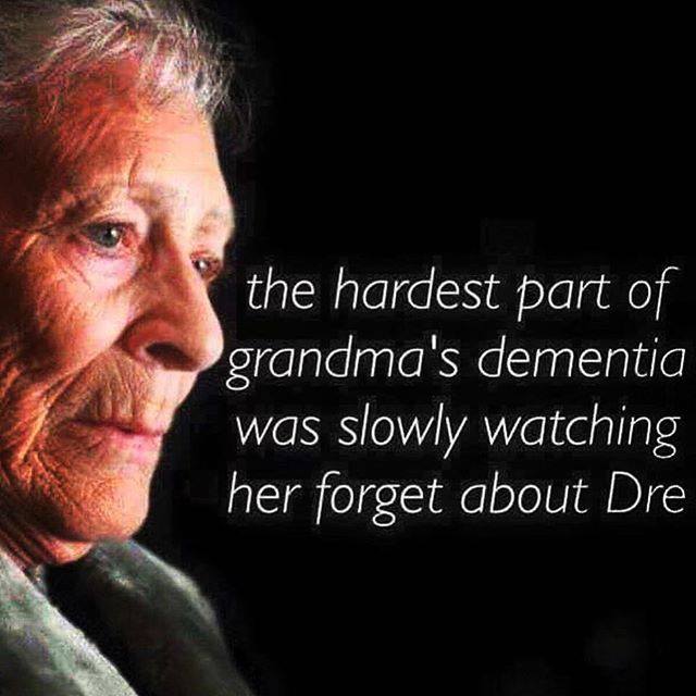 AxReux's tweet image. These things happen #RioOlympics2016 #MTVHottest #TeenChoice #KCAMMexico #Android #Rio2016 #VeranoMTV2016