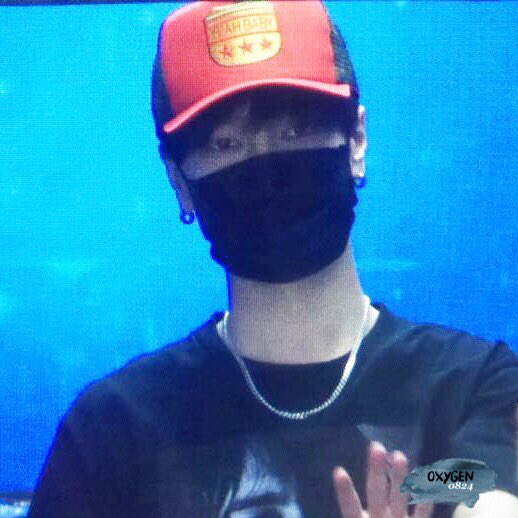 oxygen0824's tweet photo. 160807 @shfly3424 #예지트 출근 preview #김종운 #yesung #예성 #KimJongWoon https://t.co/LrzsebPnWv