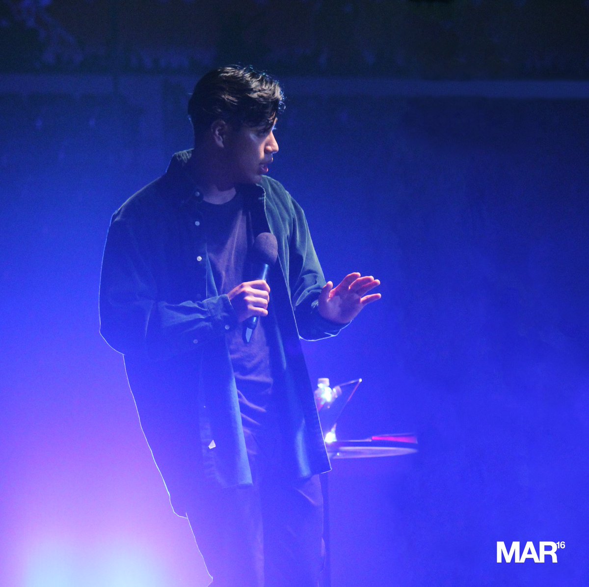 MARcommons's tweet photo. Before closing #MAR2016 , we got to talk about the character of Jesus and His heart for us with Ab. https://t.co/gmUZ025hO9