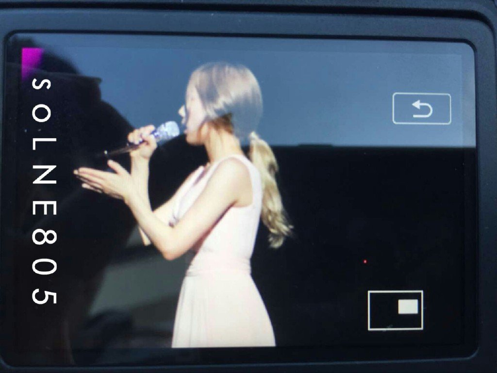 [PIC][05-08-2016]TaeYeon khởi hành đi Busan để biểu diễn 2 đêm Concert - "BUTTERFLY KISS" vào trưa nay CpP2Gr4UkAA0KRG