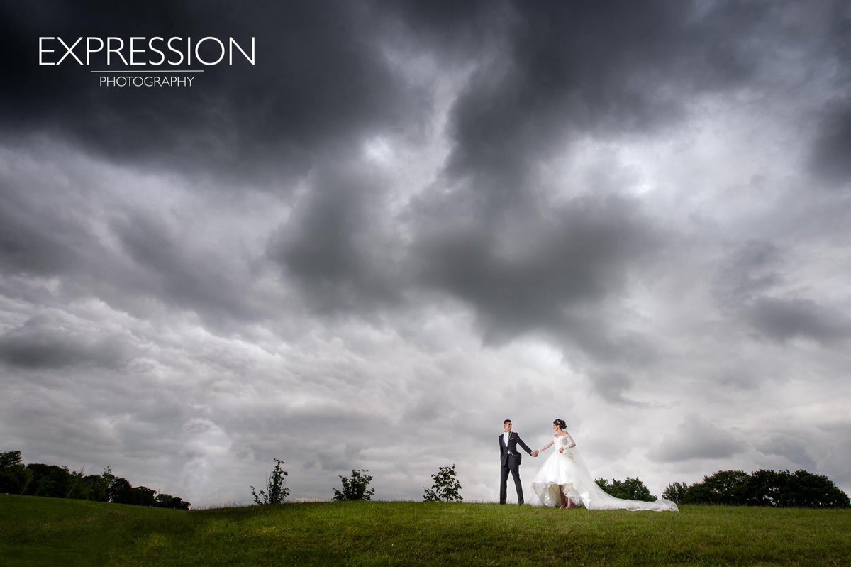 expressionwed's tweet image. Awesome skies at @StockBrookClub for Hayley &amp;amp; Marc's #italian #wedding #photography in #essex