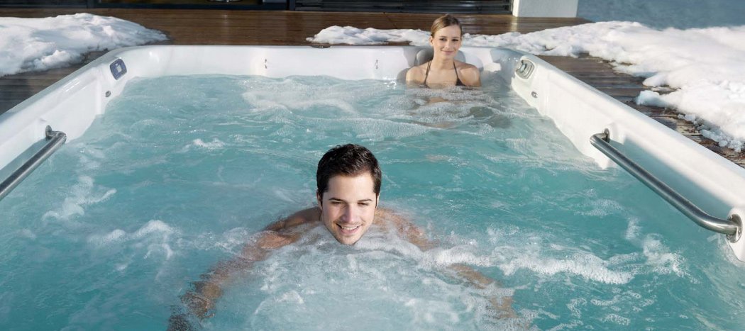 ArtesianSpas's tweet image. Who's up early for their Sunday morning swim? #TidalFit