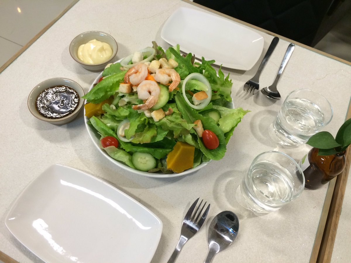 YAONSALAD tweet picture