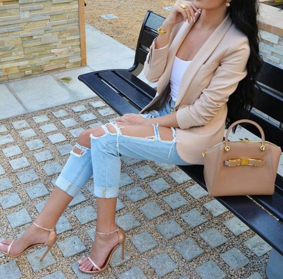 Explorate tweet media