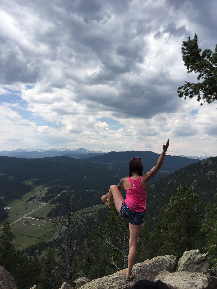 TKummer04's tweet photo. We climb mountains! #Colorado # Denver #climbing #livinginthemoment #prana #love https://t.co/IzMh2ztcVL