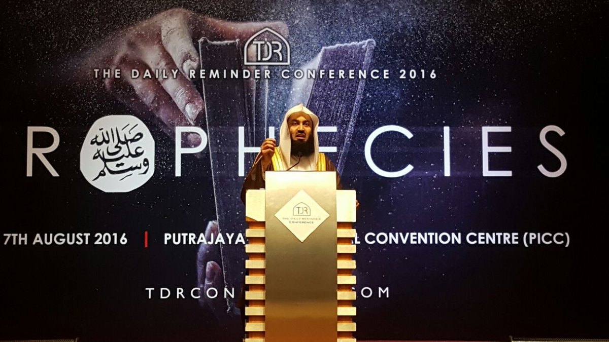 tdrconference's tweet photo. Everyone's favorite Mufti Ismail Menk on The Spread Of Evil... #TDRConference2016 https://t.co/HRrirLLiCW
