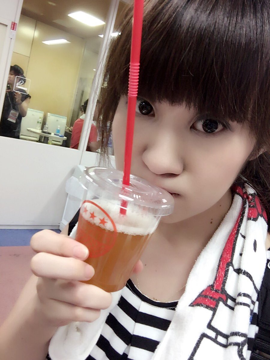 Nachu_15milktea's tweet photo. 酵素ドリンク頂いた(⌯¤̴̶̷̀ω¤̴̶̷́)✧
超体に良さそう〜!
#LLE82 #pitinclub https://t.co/G6iUOC1mCb