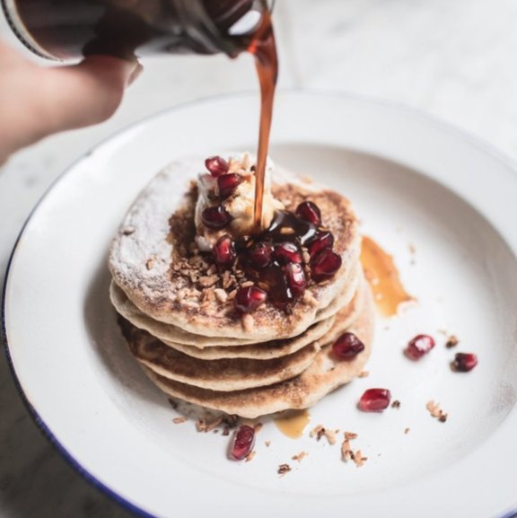 AltMilk's tweet photo. Can we make pancake day everyday please..? Find @izyhossack 's recipe here: https://t.co/NnsbAHAn4f https://t.co/ang2Fj8csb