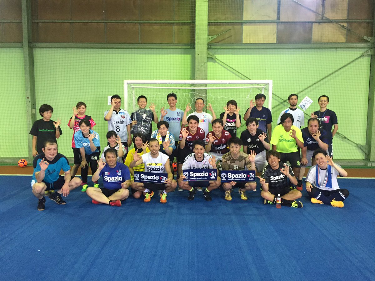 SpazioFut's tweet photo. 埼玉県初‼︎Fリーグフウガドールすみだ所属太見選手のPIVOクリニックが上尾のフットサルアリーナさんで開催されました‼︎日本を代表する現役の太見選手の実戦で応用できるテクニカルクリニックに皆様大満足でした！ https://t.co/CxQ90J7feE