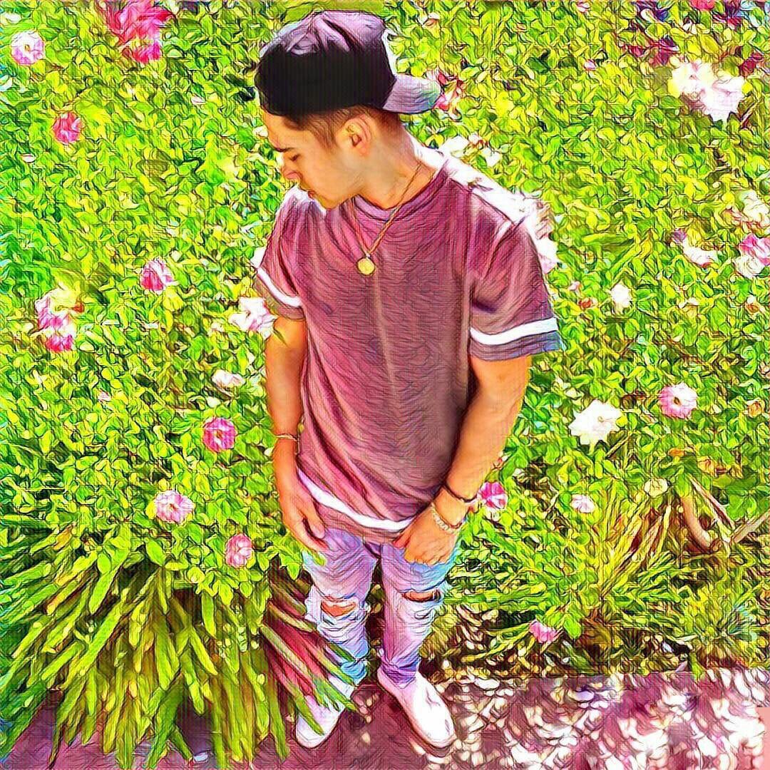 AustinMahoneCol tweet picture